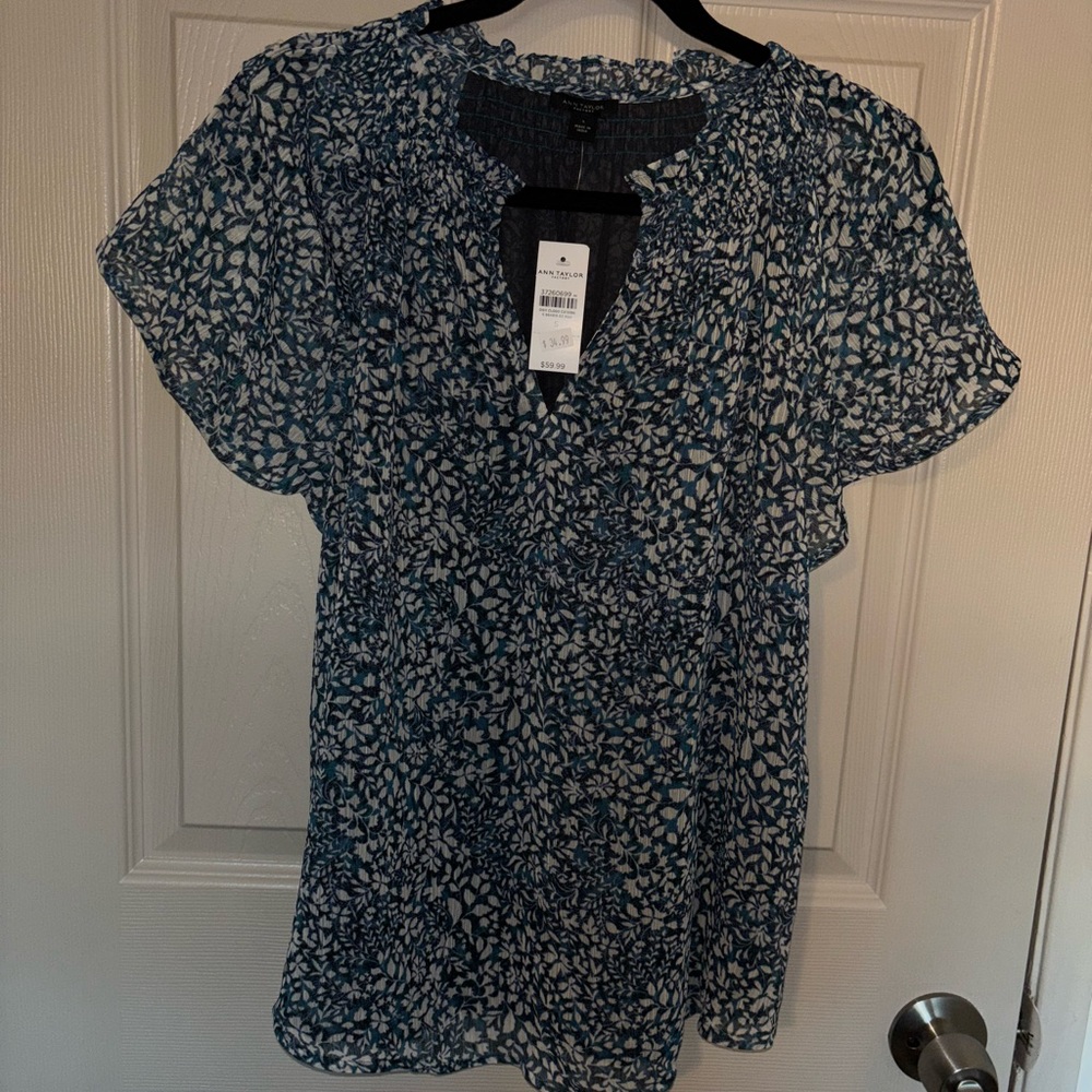 Ann Taylor Blue and White Patterned Blouse